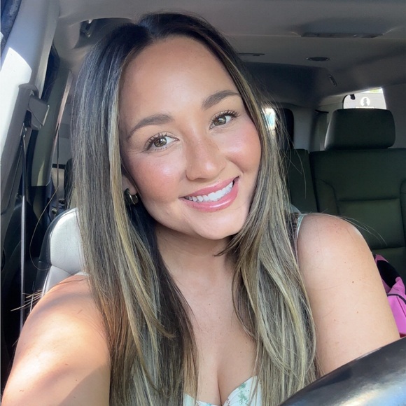 shopwithalli19